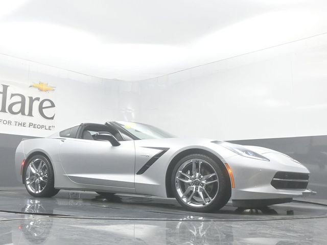 Used 2018 Chevrolet Corvette Stingray Coupe w/ 3LT Preferred Equipment Group RWD image 2
