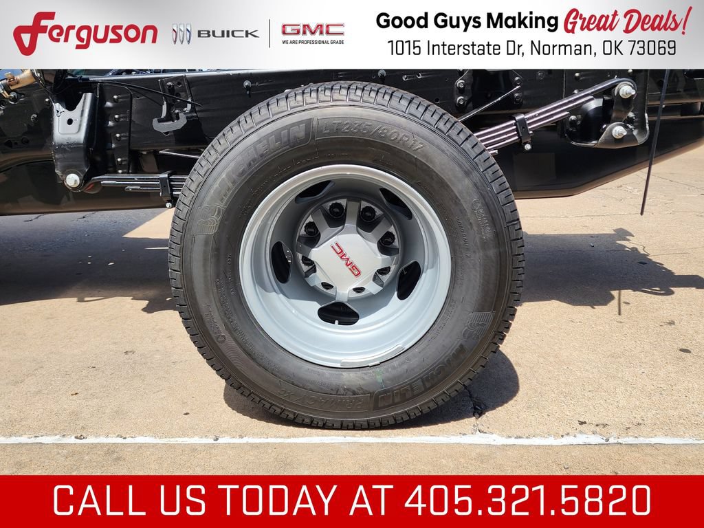 New 2026 GMC Sierra 3500 Pro w/ Convenience Package AWD/4WD image 49