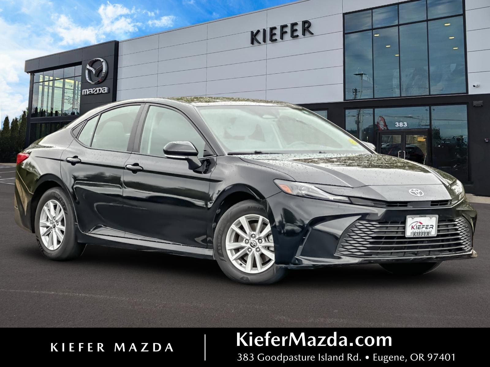 Used 2025 Toyota Camry LE