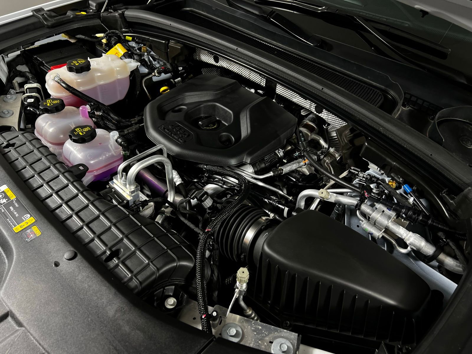 Used 2024 Jeep Grand Cherokee Trailhawk image 11