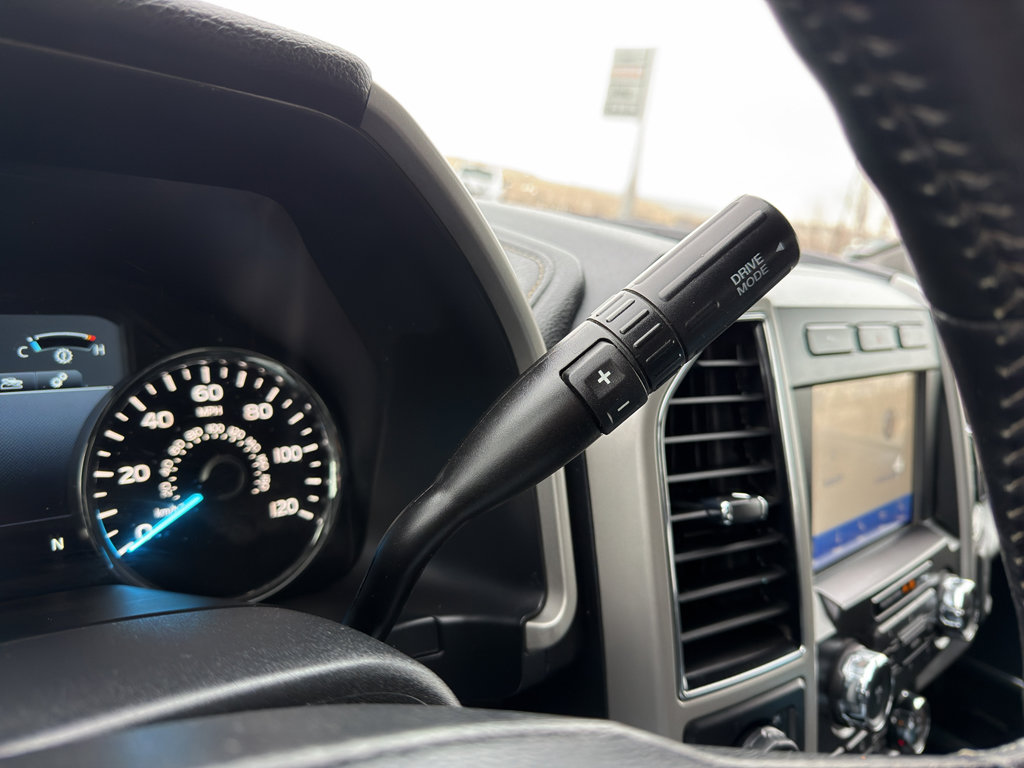 Used 2020 Ford F150 Lariat image 26