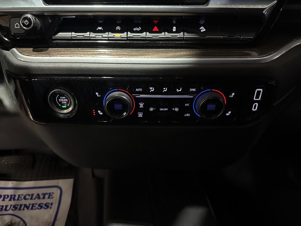Used 2022 Chevrolet Silverado 1500 RST image 32