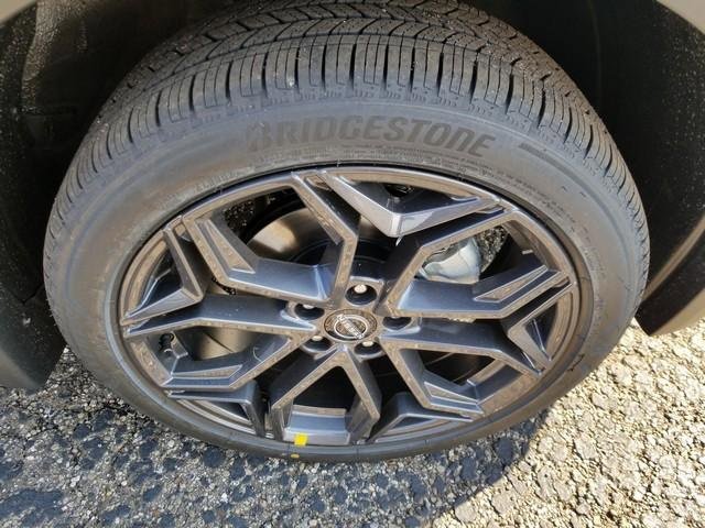 New 2025 Nissan Kicks SR image 21