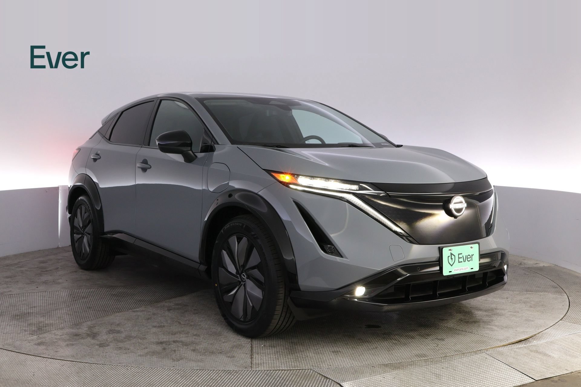 Used 2024 Nissan Ariya AWD image 13