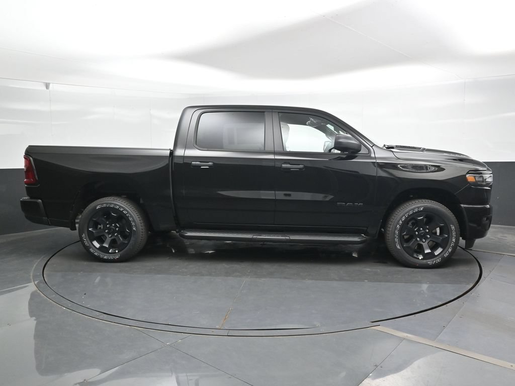 New 2026 RAM 1500 Express AWD/4WD image 3