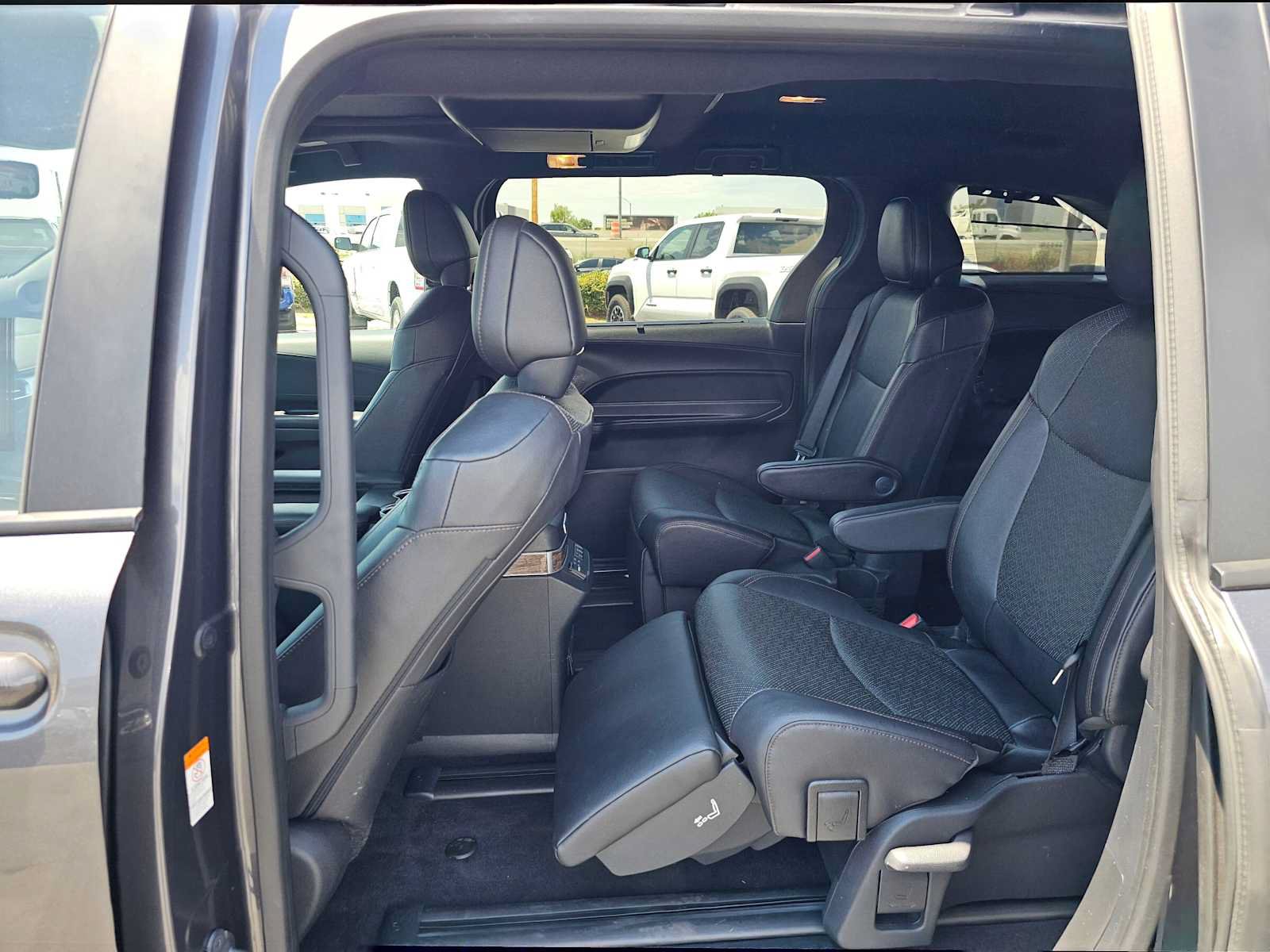 Certified 2025 Toyota Sienna Platinum AWD/4WD image 17