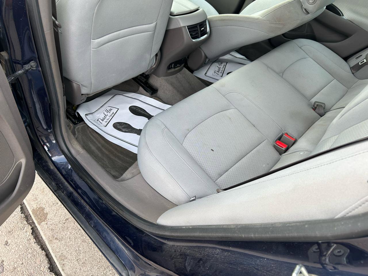 Used 2016 Chevrolet Malibu LT image 9