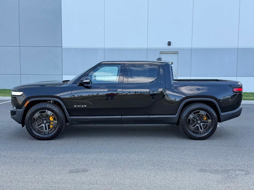 Used 2022 Rivian R1T Adventure image 10