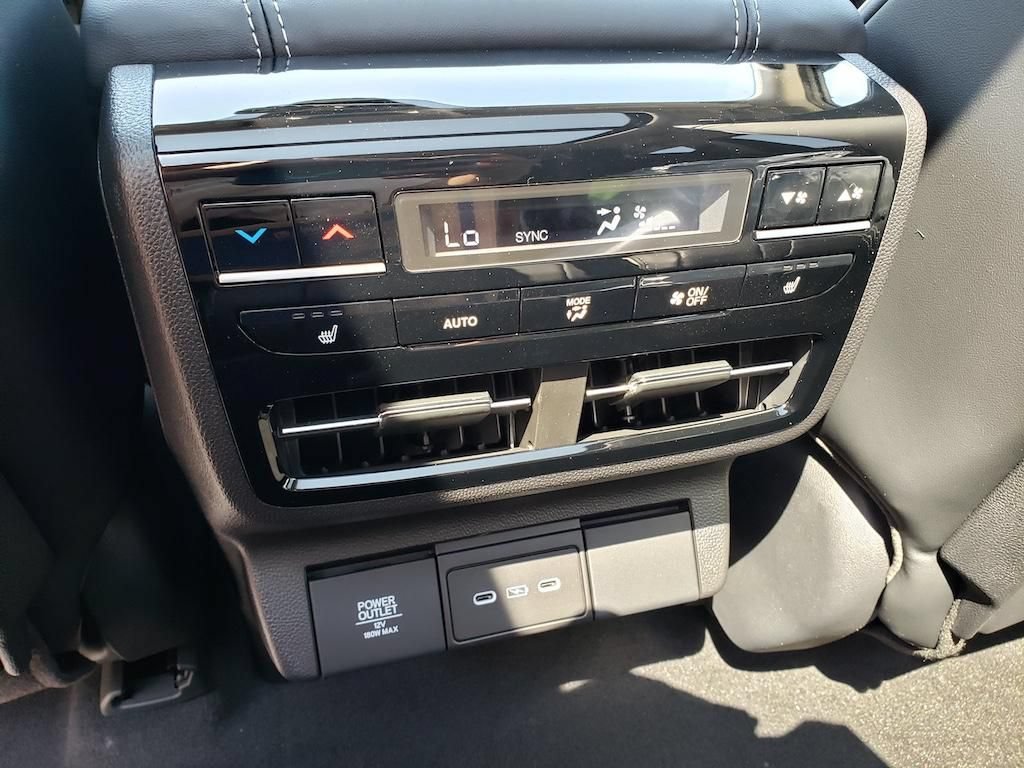 New 2026 Acura MDX w/ Advance Package AWD/4WD image 7