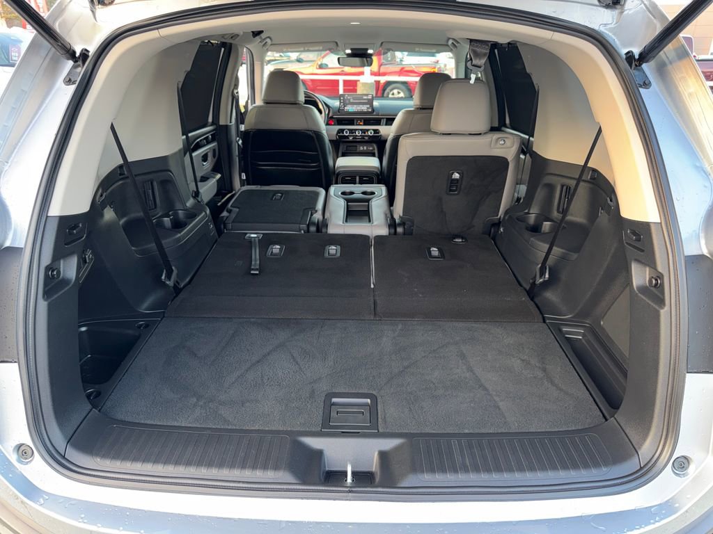 Used 2025 Honda Pilot EX-L image 31