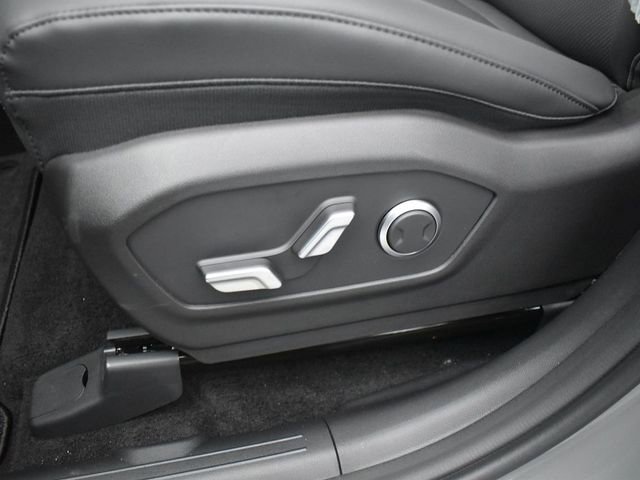 Used 2026 Hyundai Santa Fe SEL FWD image 17