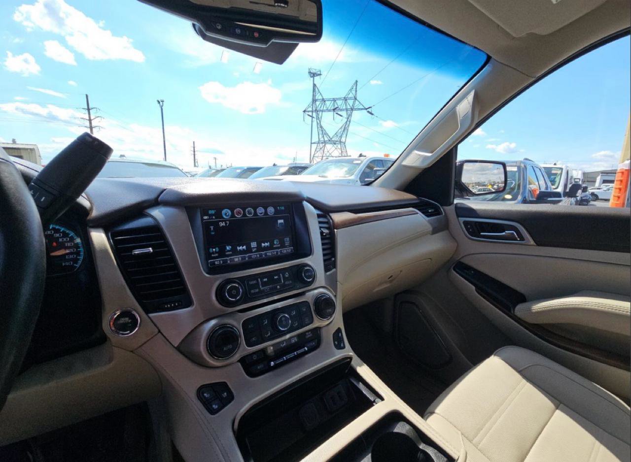 Used 2019 GMC Yukon Denali w/ Open Road Package image 11