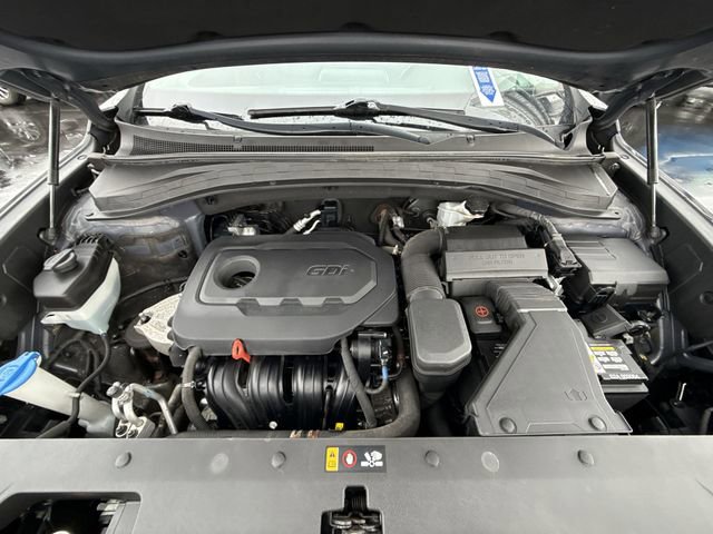 Used 2019 Hyundai Santa Fe SEL image 28