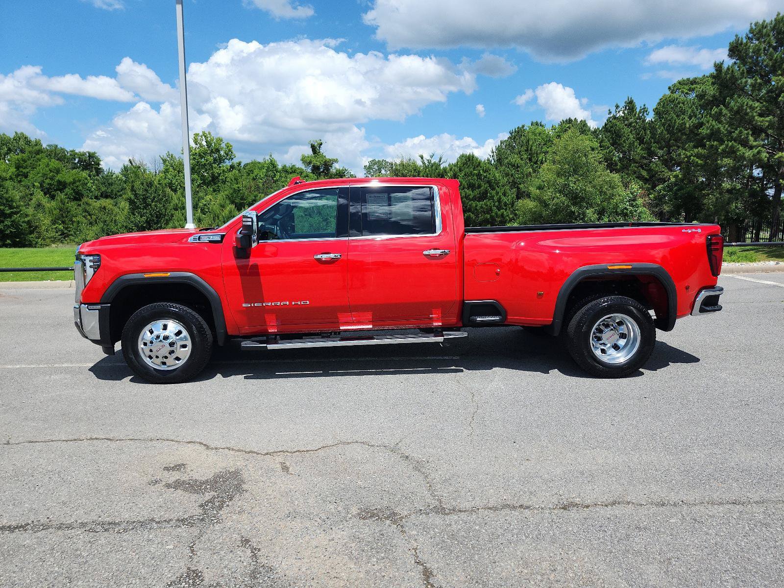 Used 2024 GMC Sierra 3500 SLT AWD/4WD image 2