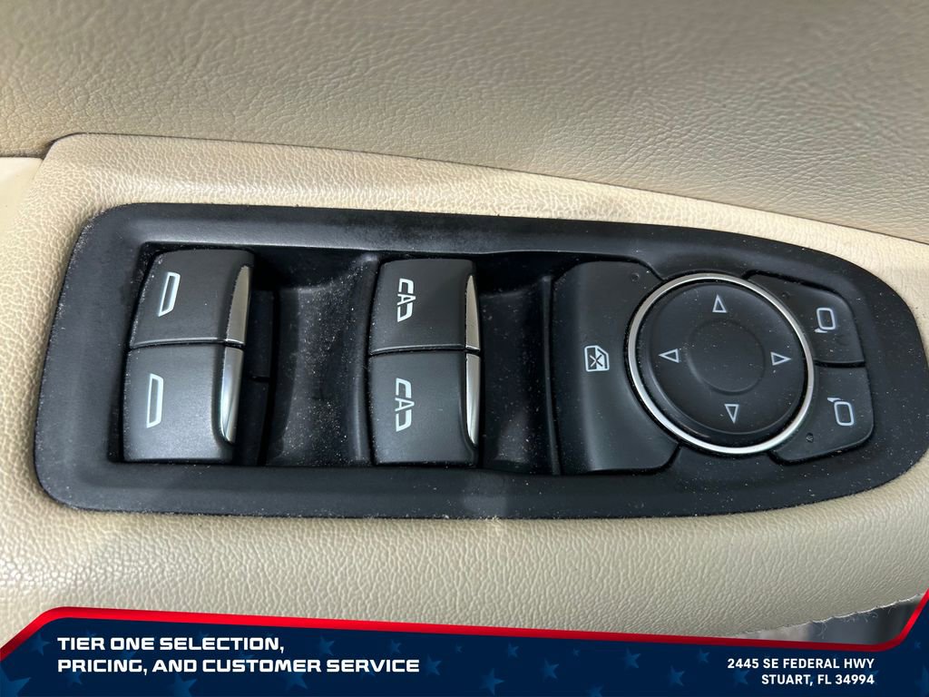 Used 2018 Cadillac XT5 FWD image 12
