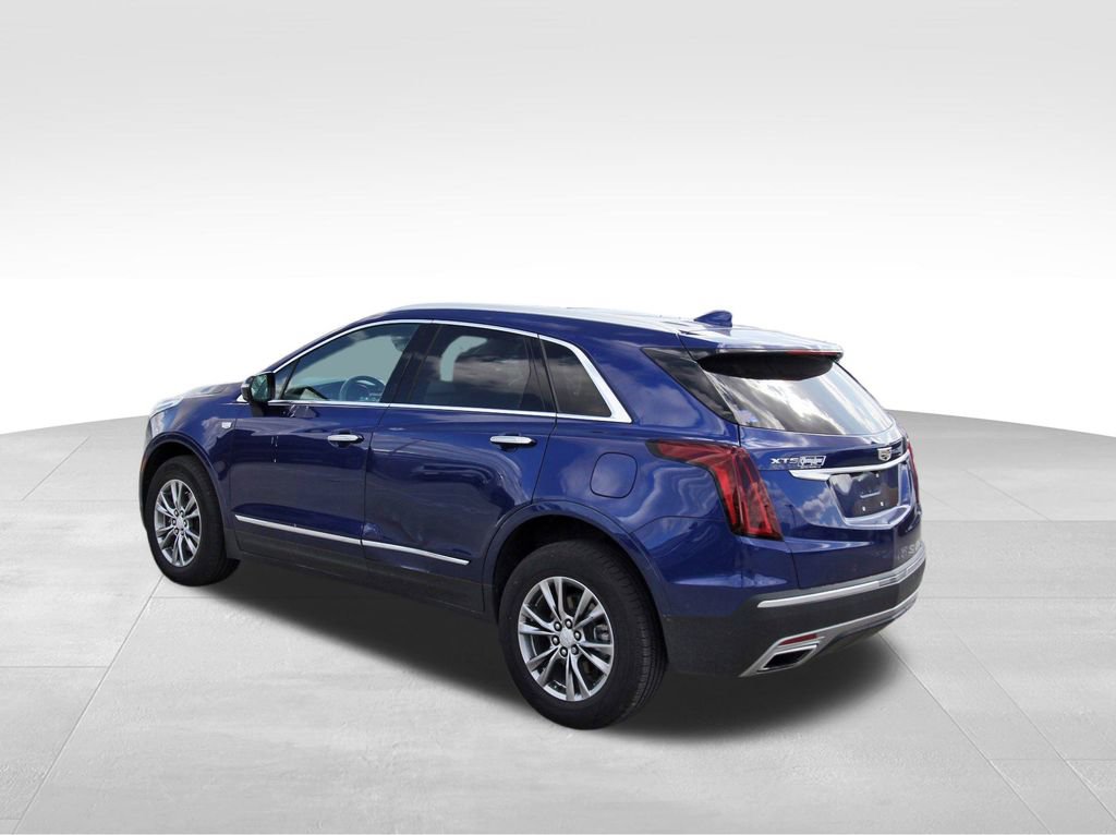 Used 2023 Cadillac XT5 Premium Luxury w/ Technology Package image 3