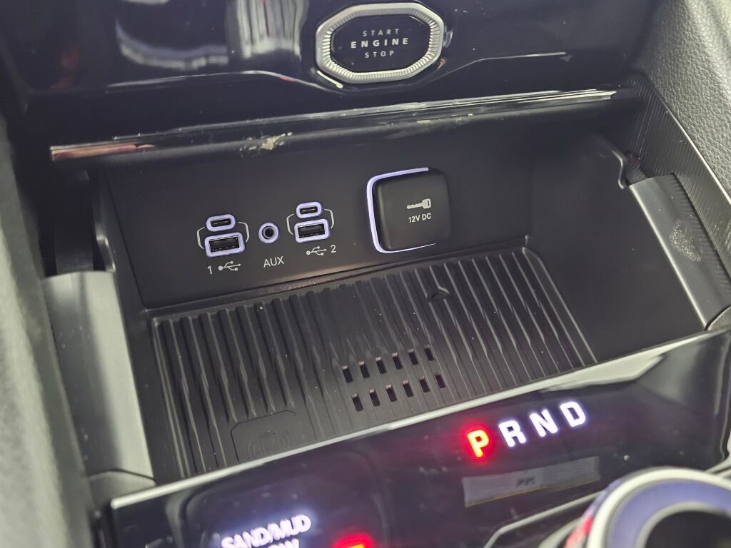 New 2026 Jeep Grand Cherokee Altitude image 30