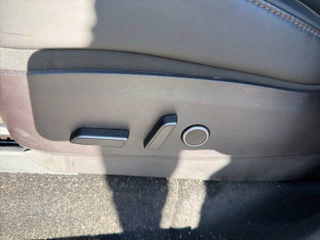 Used 2022 Tesla Model Y Performance image 16