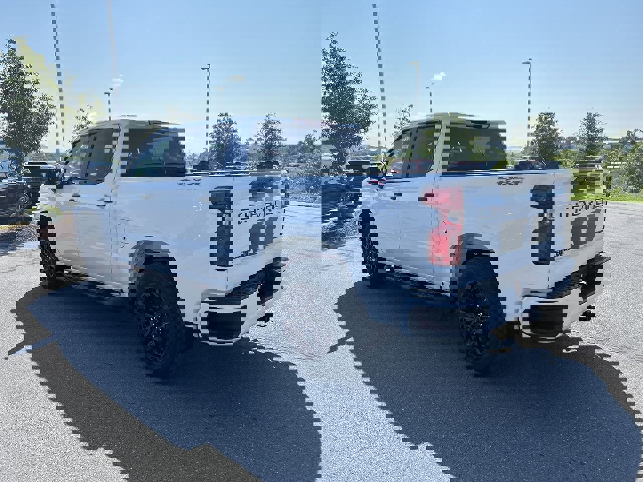 New 2026 Chevrolet Silverado 1500 Custom w/ Rally Edition image 5