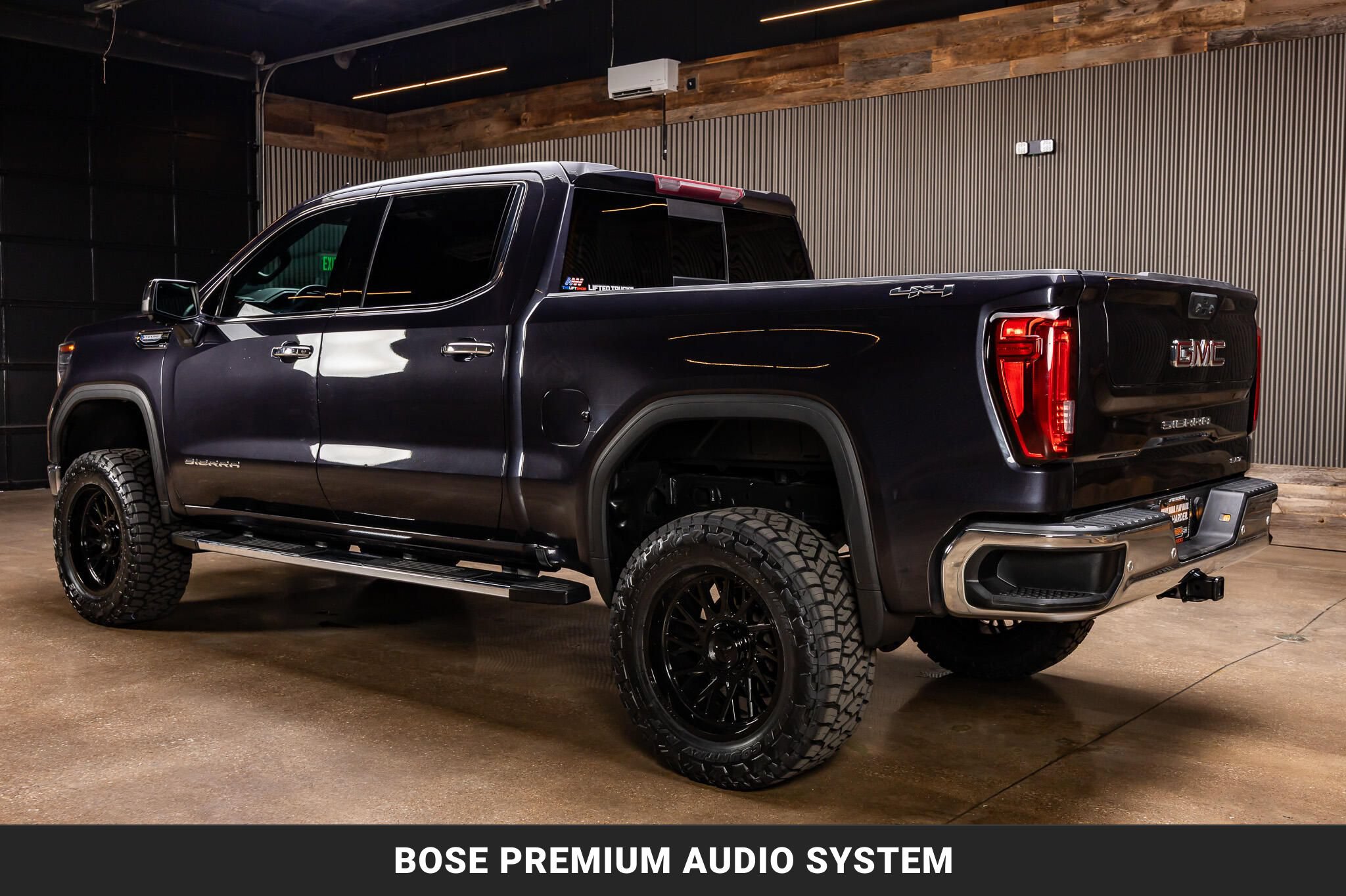 Used 2022 GMC Sierra 1500 SLT AWD/4WD image 7