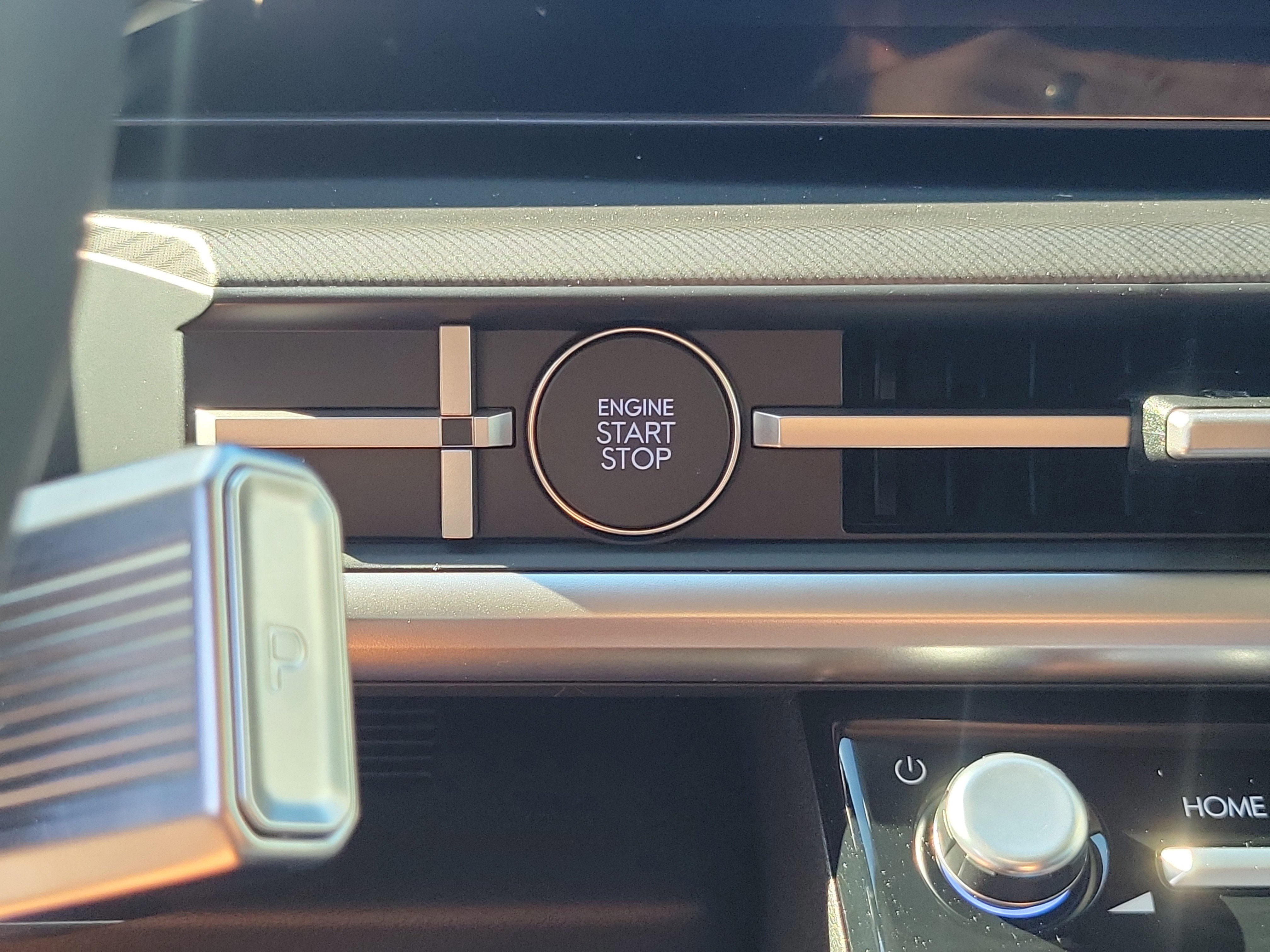 New 2026 Hyundai Santa Fe XRT image 30