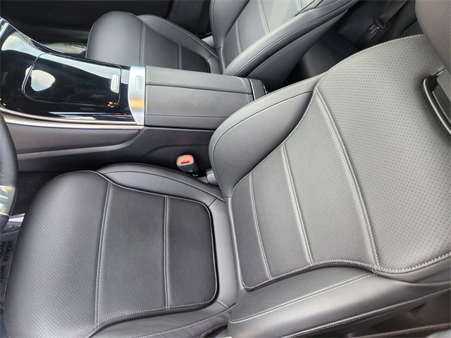 Certified 2026 Mercedes-Benz GLC 300 4MATIC image 8