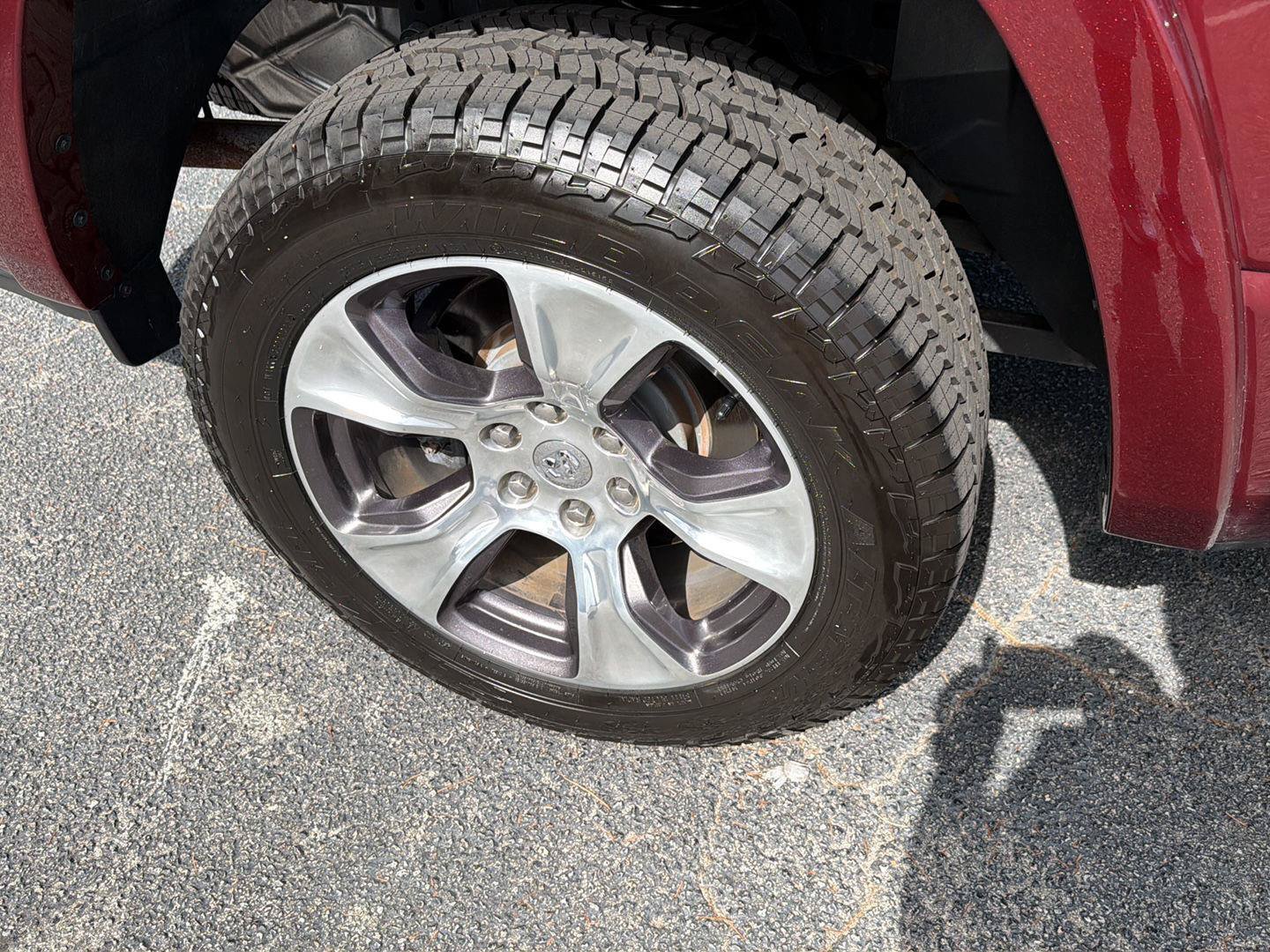 Used 2019 RAM 1500 Laramie w/ Sport Appearance Package AWD/4WD image 40