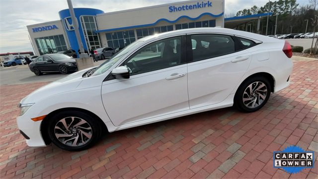 Used 2018 Honda Civic EX image 6