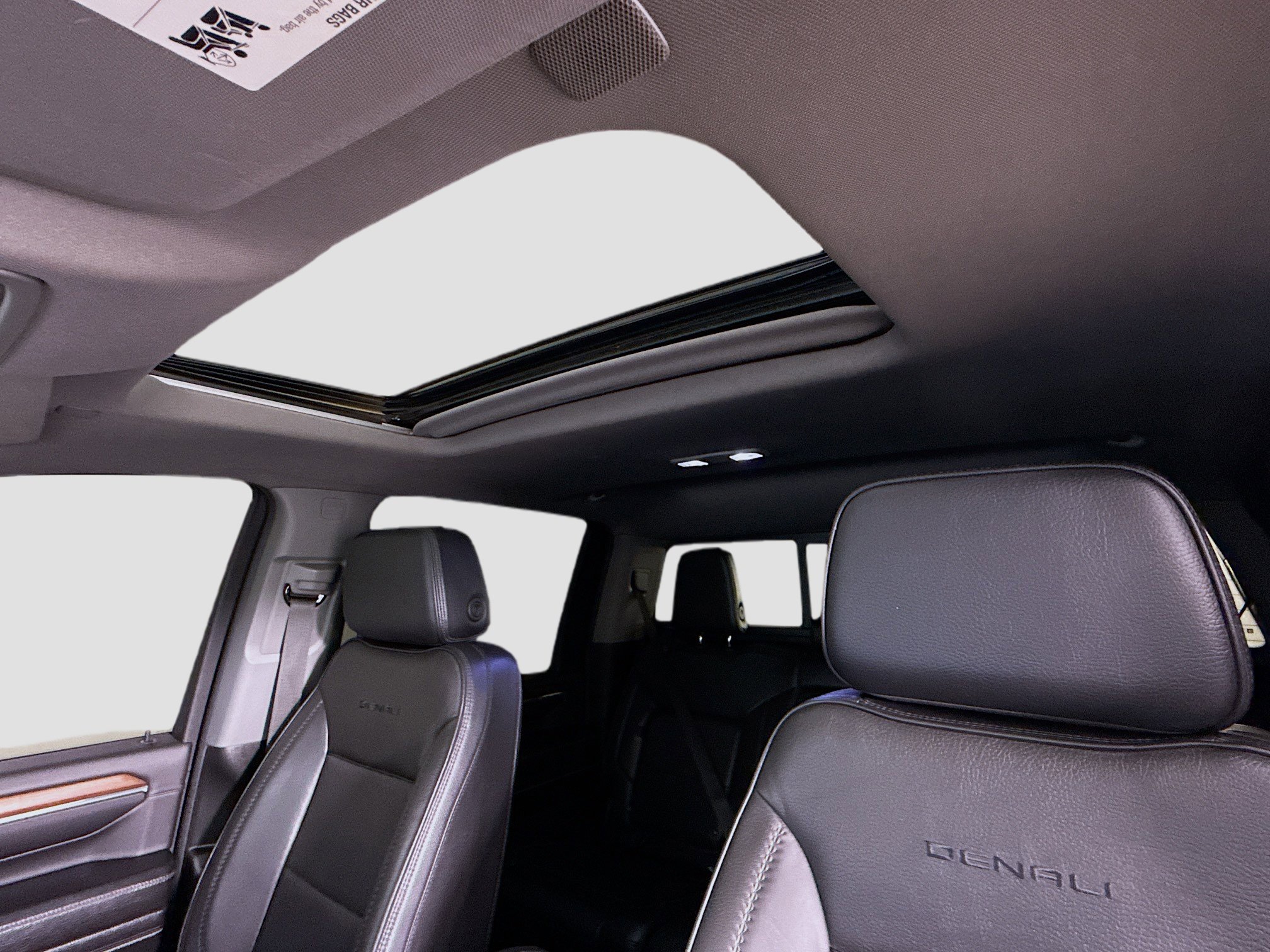 Used 2024 GMC Sierra 3500 Denali w/ Denali Reserve Package image 23