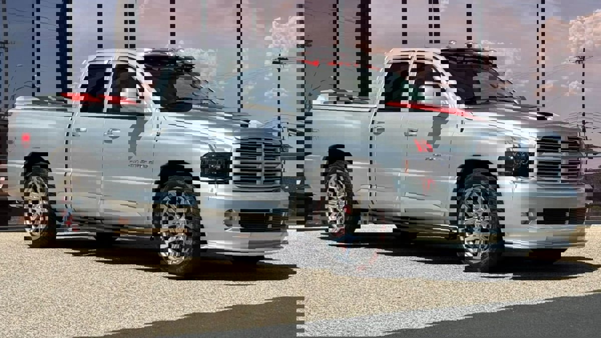 Used 2005 Dodge Ram 1500 Truck 2WD Quad Cab image 19