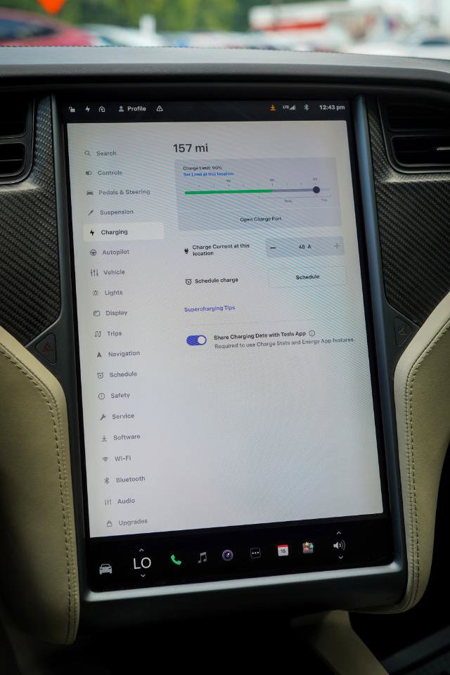 Used 2018 Tesla Model X 100D AWD/4WD image 15