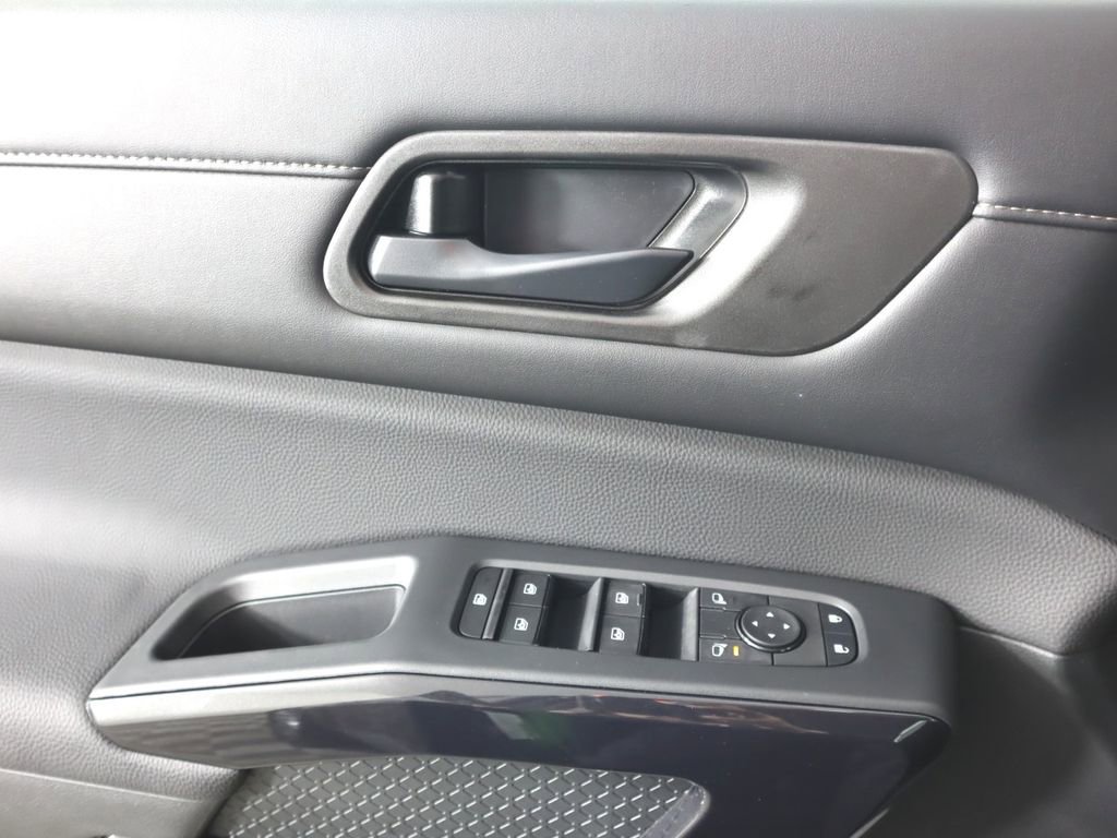 New 2026 Nissan Pathfinder SV image 20