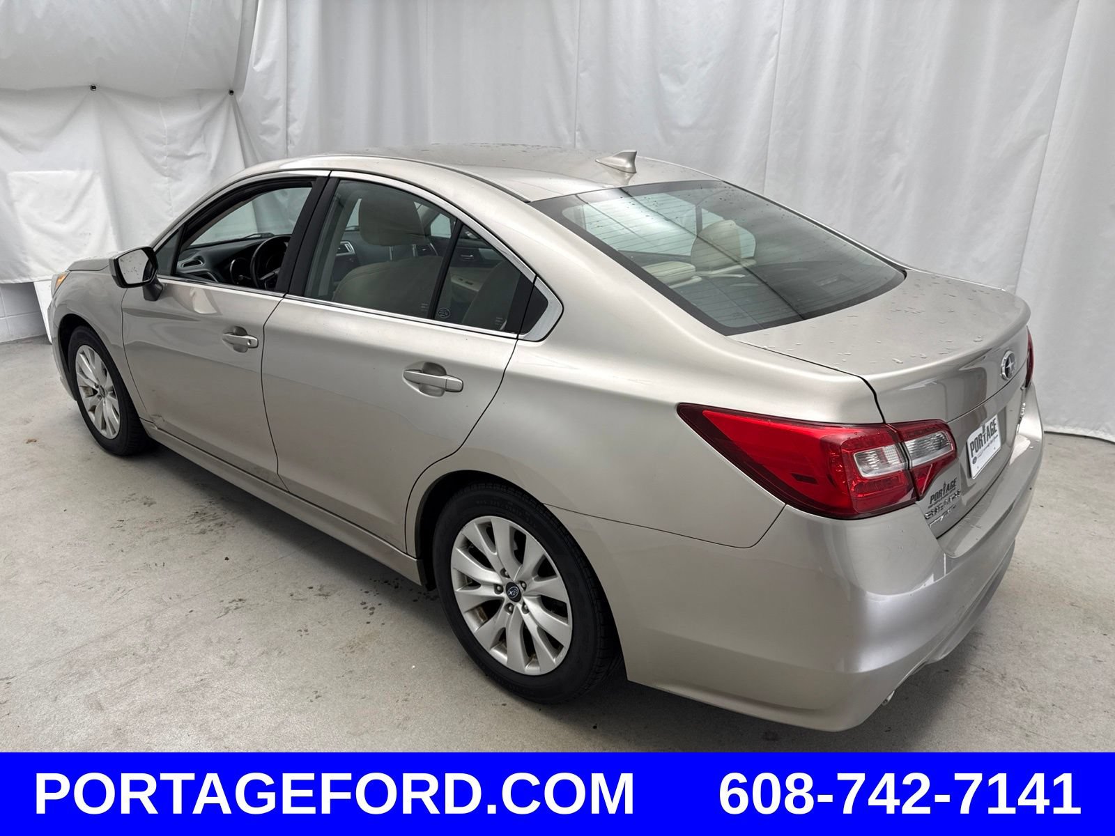 Used 2017 Subaru Legacy 2.5i Premium AWD/4WD image 4