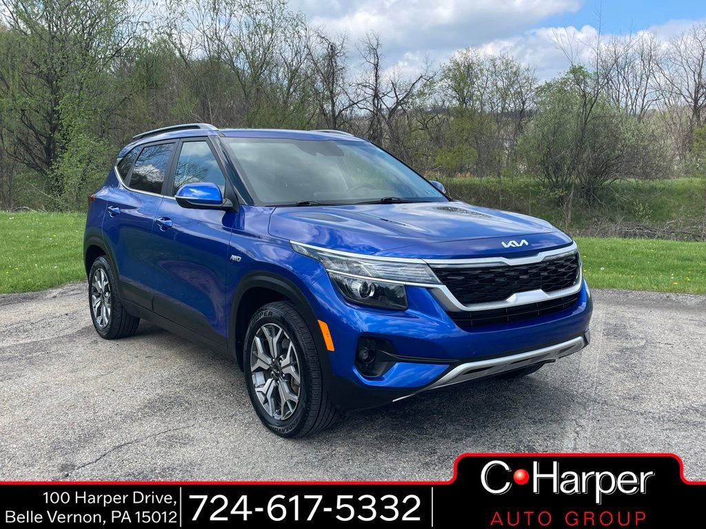 Certified 2022 Kia Seltos EX image 1
