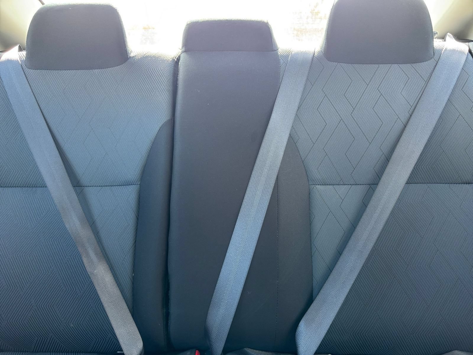 Used 2025 Nissan Versa SV FWD image 35