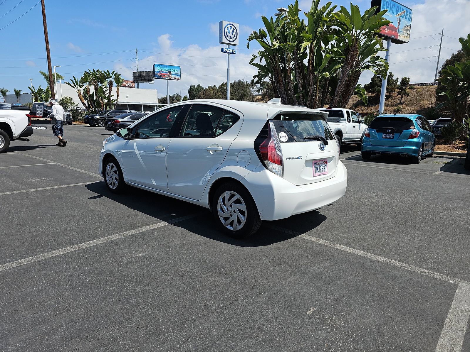 Used 2015 Toyota Prius C Two FWD image 7