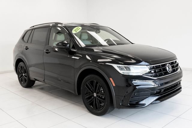 Used 2022 Volkswagen Tiguan SE R-Line image 7