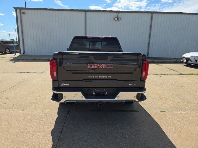 Used 2021 GMC Sierra 1500 SLT w/ SLT Premium Plus Package AWD/4WD image 7