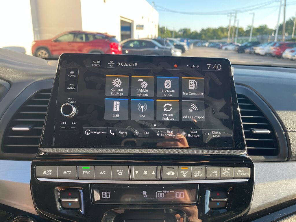New 2026 Honda Odyssey Touring image 10