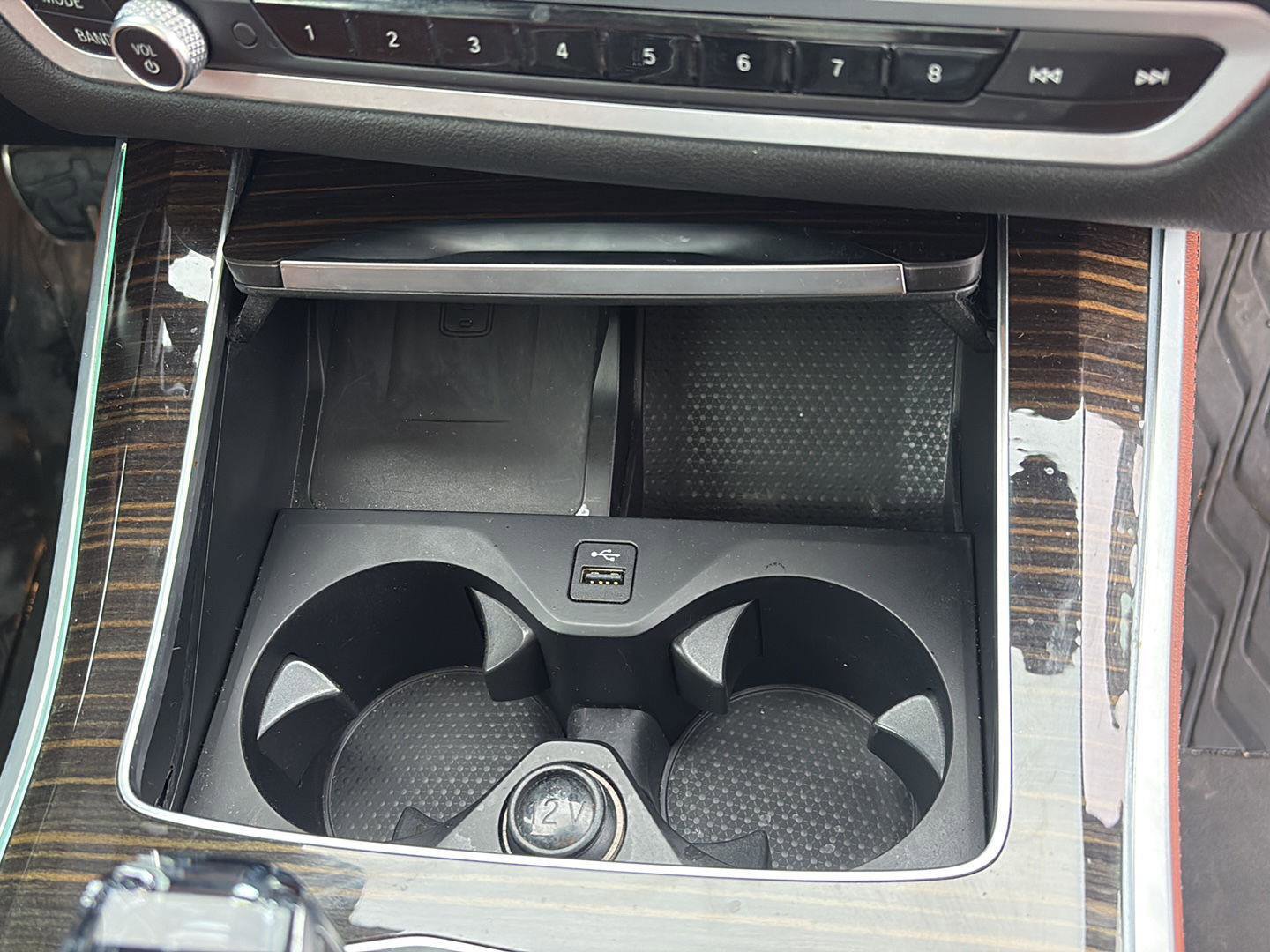 Used 2021 BMW X5 M50i w/ Executive Package image 17