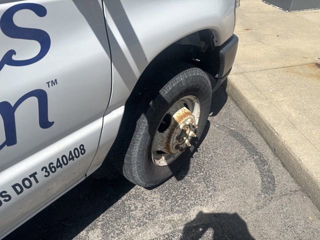 Used 2019 Ford E-350 and Econoline 350 Super Duty w/ Power Windows & Locks Group RWD image 12