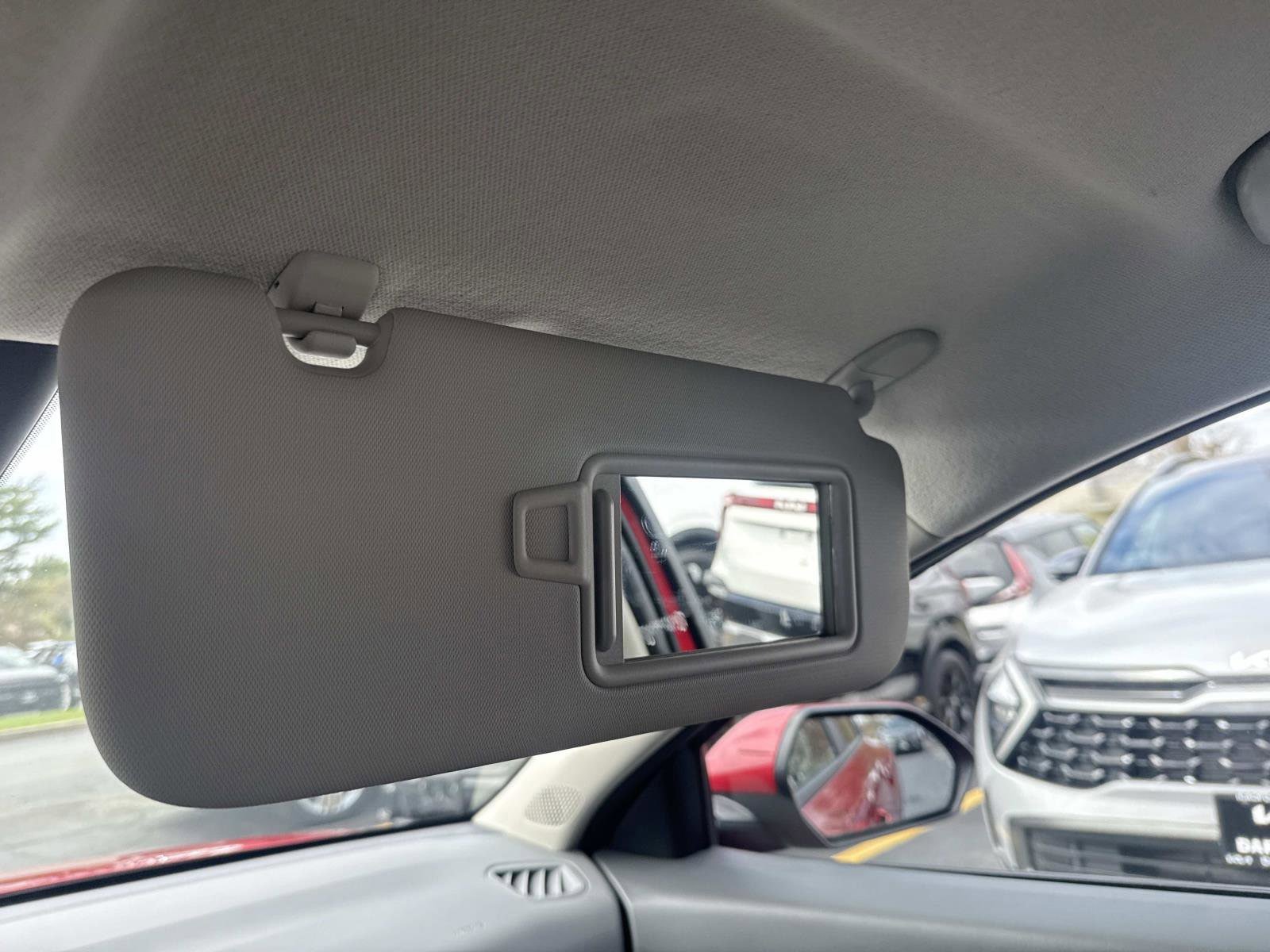 Used 2025 Kia K4 FWD image 26