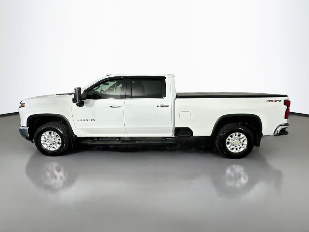 Used 2024 Chevrolet Silverado 3500 LTZ w/ LTZ Premium Package AWD/4WD image 4