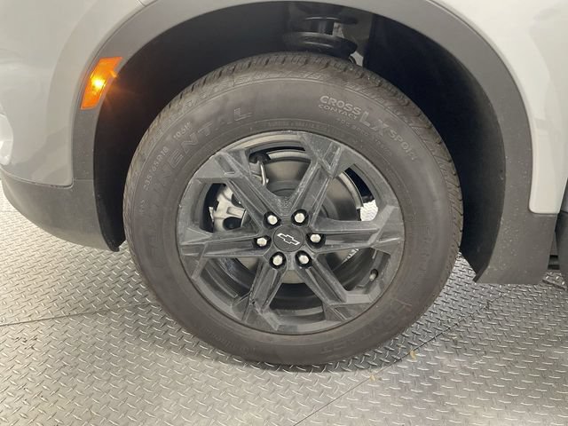 New 2026 Chevrolet Blazer LT w/ Convenience Package AWD/4WD image 10