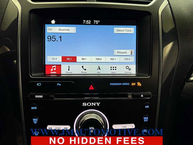 Used 2017 Ford Explorer Sport w/ Equipment Group 401A AWD/4WD image 24