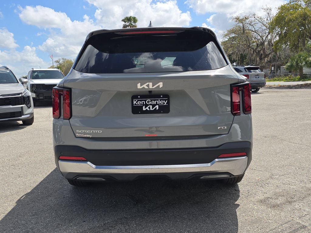 New 2026 Kia Sorento S AWD/4WD image 7