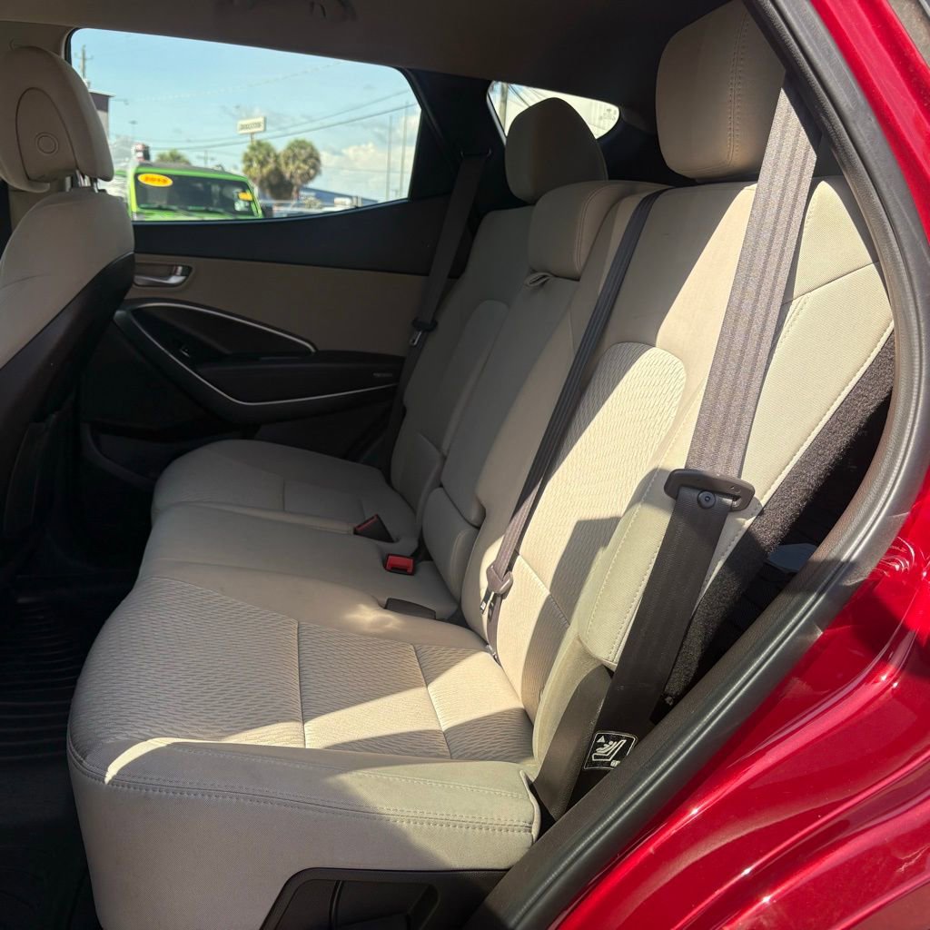 Used 2017 Hyundai Santa Fe Sport FWD image 11