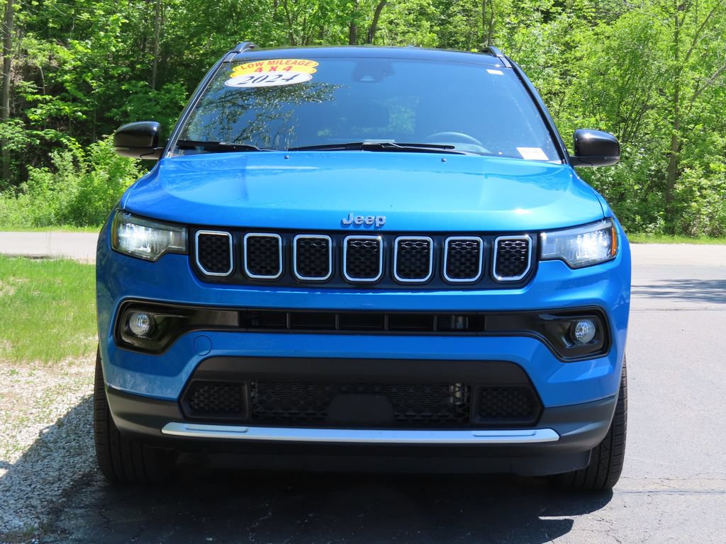 Used 2024 Jeep Compass Limited AWD/4WD image 19