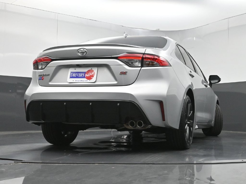 Used 2024 Toyota Corolla SE FWD image 28
