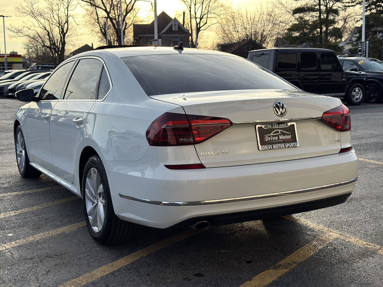 Used 2018 Volkswagen Passat 2.0T SE w/ SE Lighting Package FWD image 9